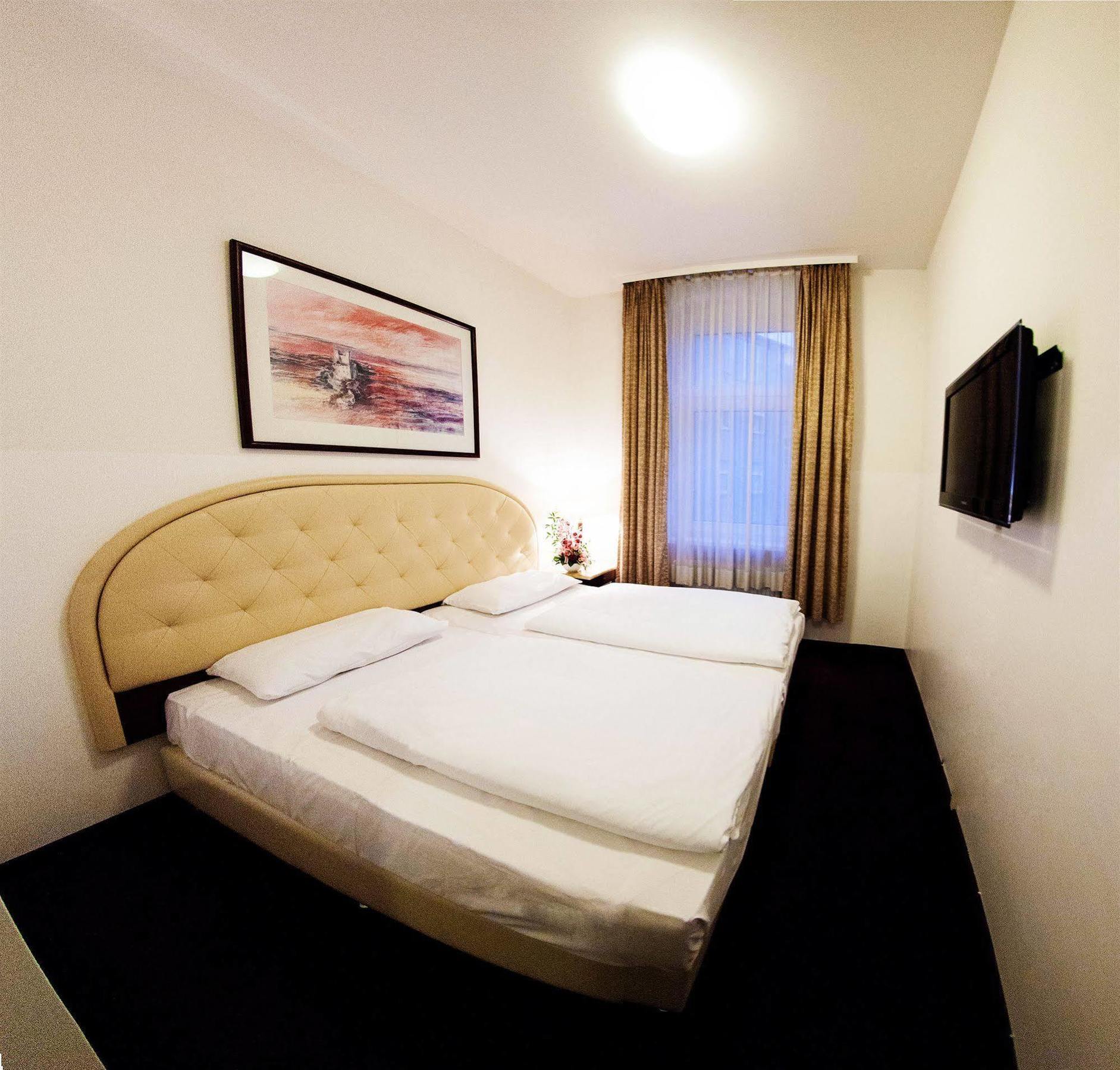 Prens Hotel 3*